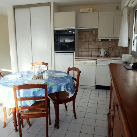Διαμέρισμα Familial A Carnac, 3 Pieces, 50m², Wifi, Proche Grande Plage, Parking, Animal Accepte - Fr-1-477-142